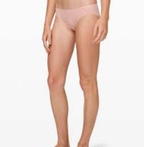Lululemon Smooth Seamless Hipster Panty Misty Shell size XL
